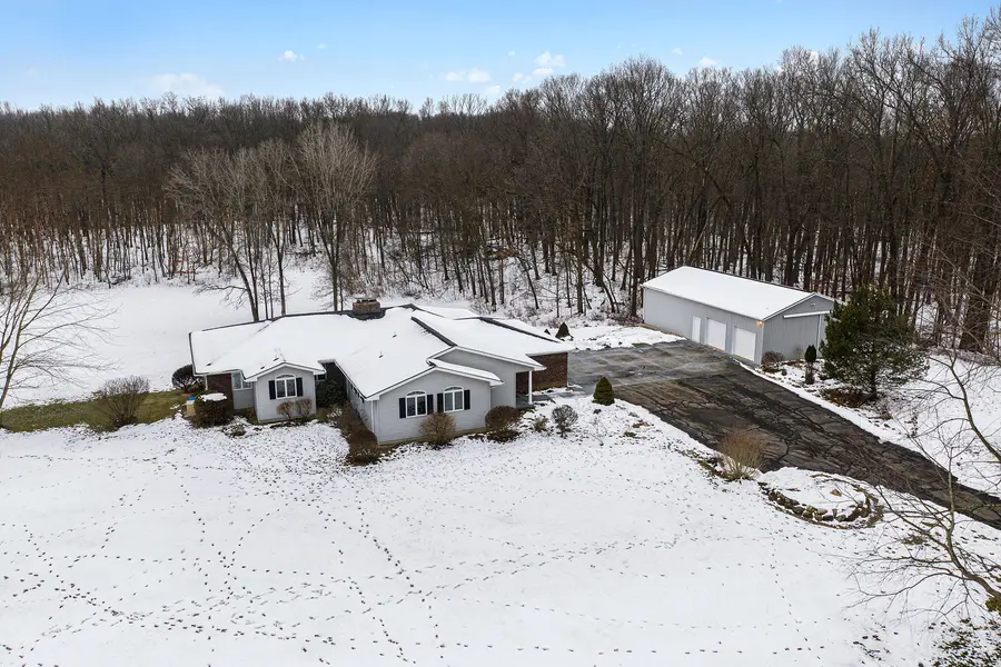 9355 W RS AVE, Schoolcraft, MI 49087