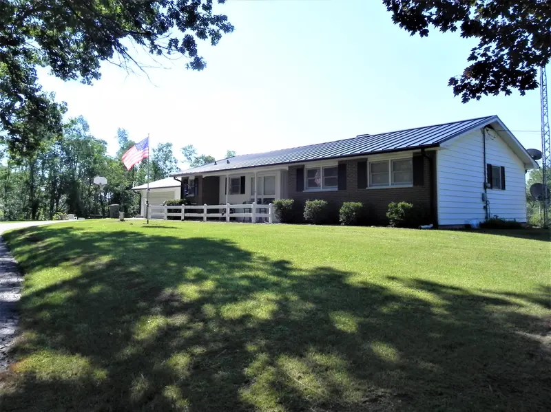 66115 Sherman Mill RD, Sturgis, MI 49091