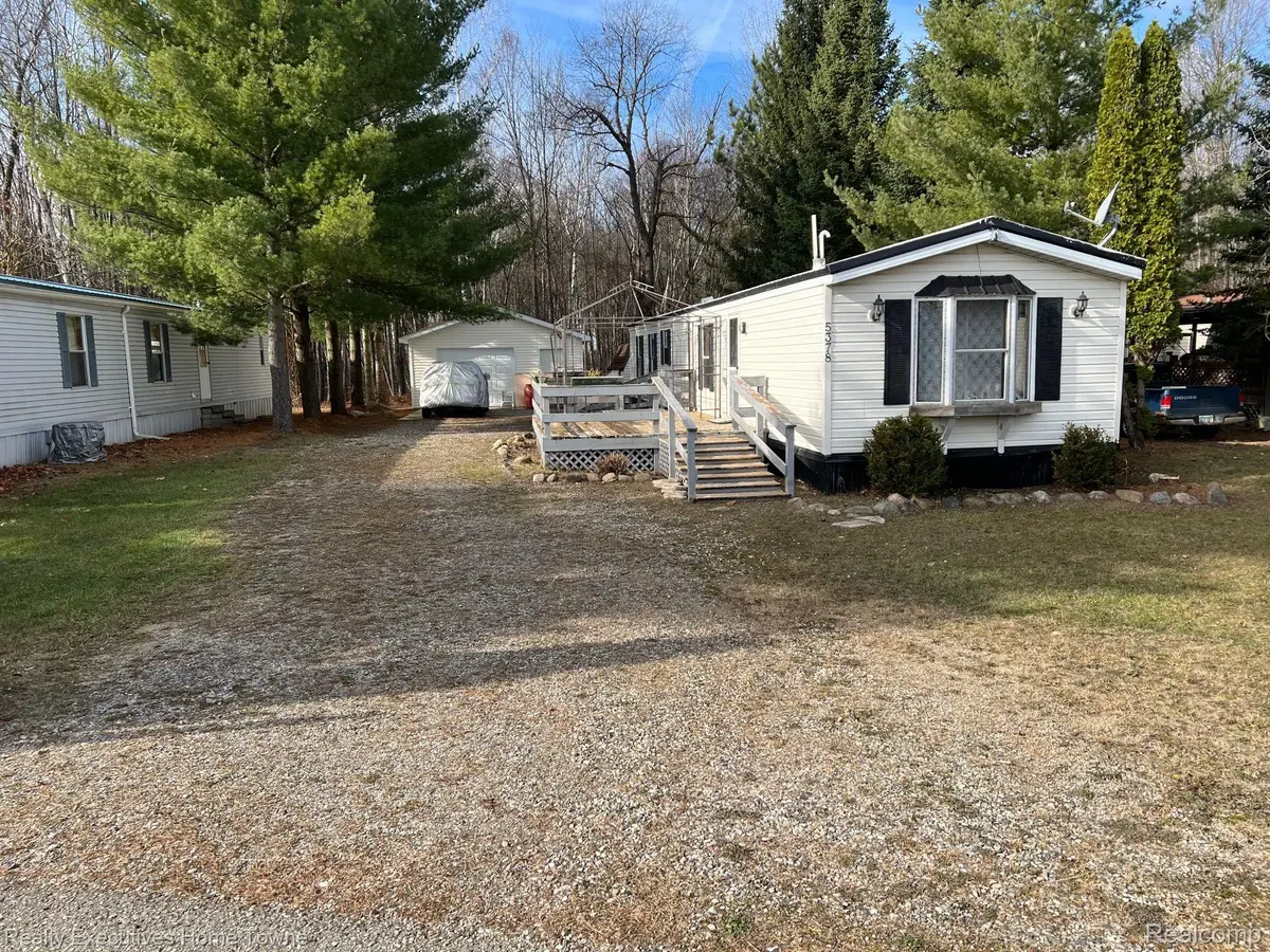 5378 STEVEN ST, MI 48422