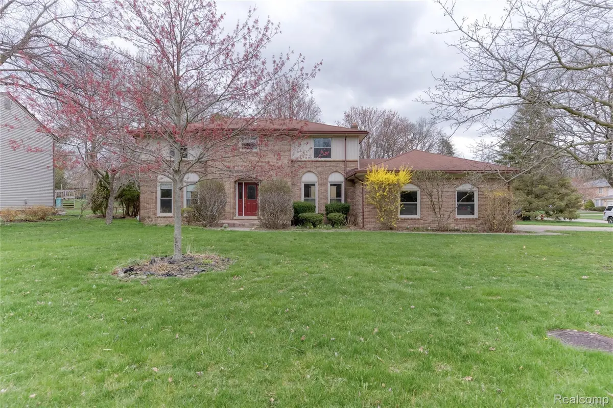 Rochester Hills, MI 48306,1732 KILBURN RD N