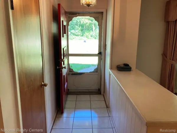 Plymouth, MI 48170,614 S SHELDON RD