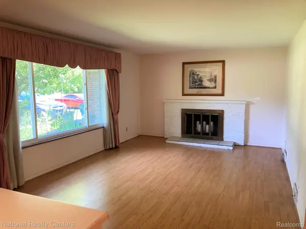 Plymouth, MI 48170,614 S SHELDON RD