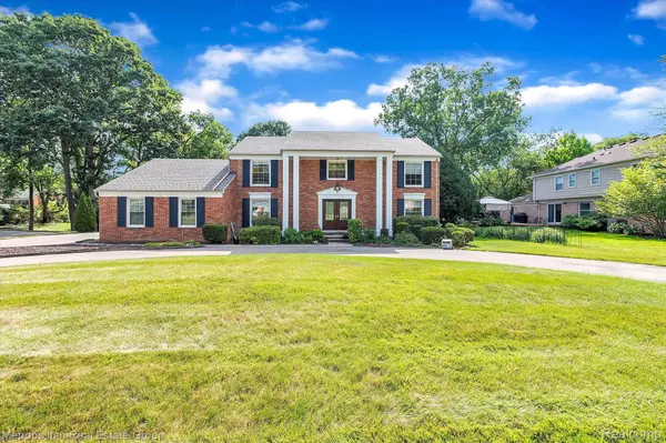 West Bloomfield, MI 48322,5963 TROTTER LN