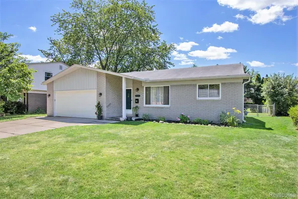 Livonia, MI 48154,37177 Bristol ST