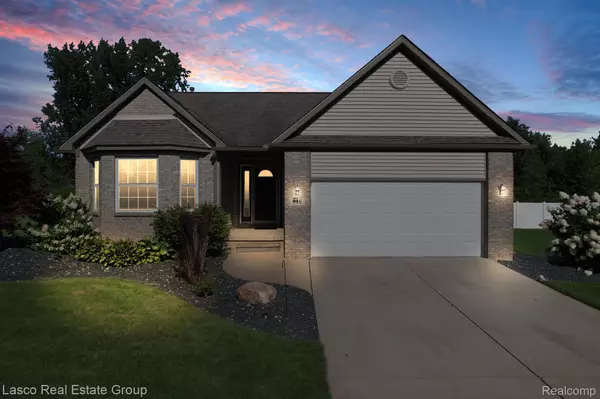 319 PAULINE PASS, Linden, MI 48451