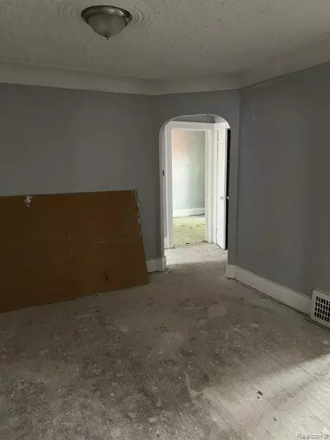 Detroit, MI 48238,14887 WASHBURN ST