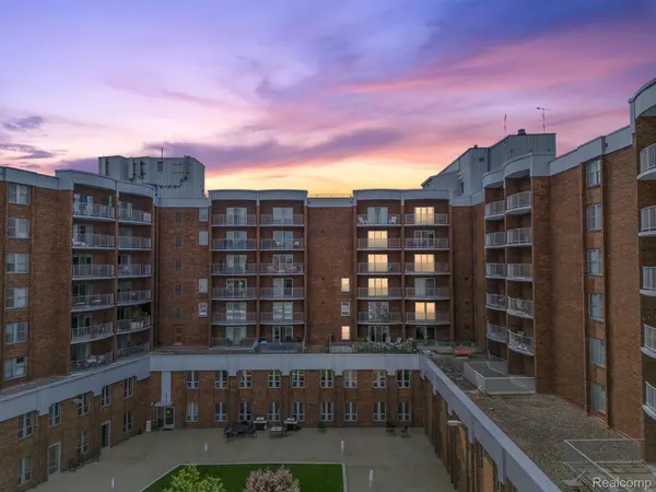 Birmingham, MI 48009,411 S OLD WOODWARD AVE #1011