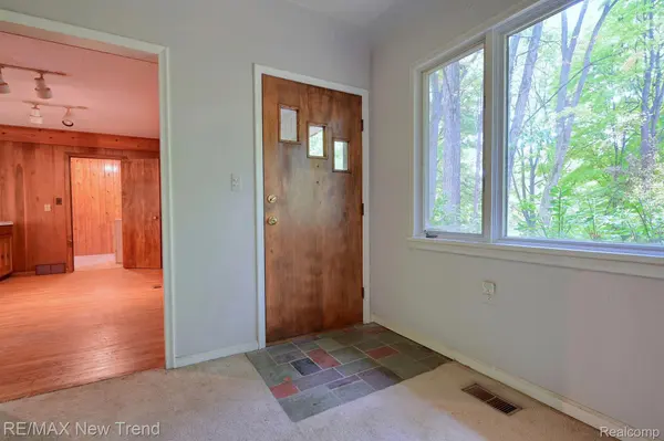 Novi, MI 48377,28640 SUMMIT