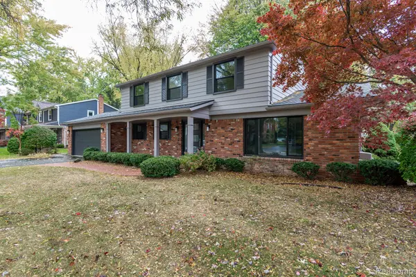 Beverly Hills, MI 48025,31404 SUNSET DR