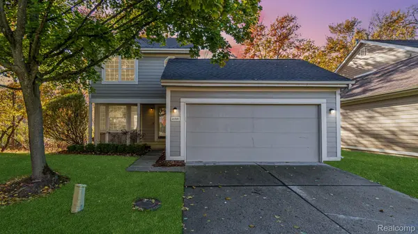 41330 CORNELL DR, Novi, MI 48377