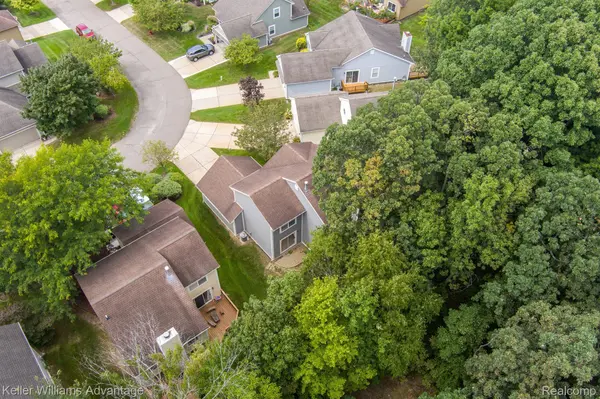 Novi, MI 48377,41498 Cornell DR