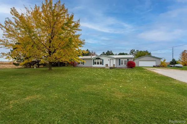 2340 S QUANICASSEE RD, Reese, MI 48757