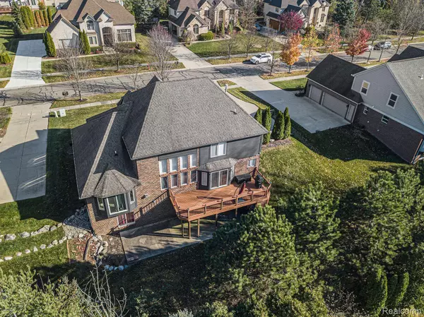 Auburn Hills, MI 48326,3359 OXFORD W