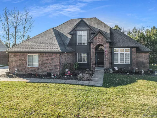 Auburn Hills, MI 48326,3359 OXFORD W