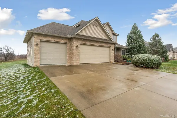 MI 48439,6409 WAILEA CT