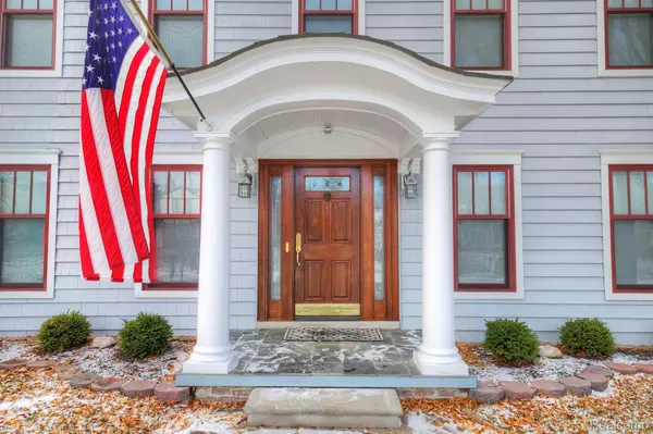 MI 48168,42021 Baintree CIR