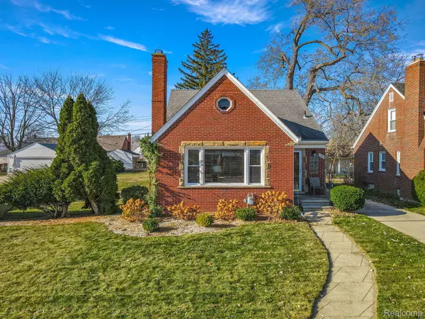 MI 48128,941 N HIGHLAND ST