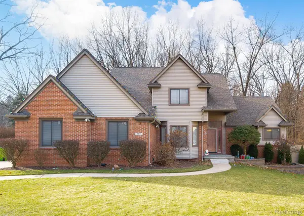 759 PLUMTREE LN, MI 48430