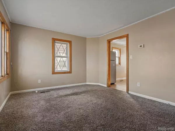 MI 48180,6354 Dean ST