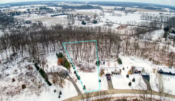 Gregory, MI 48137,9855 IOSCO RIDGE DR