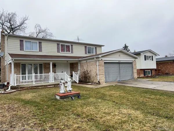 4615 FOX HILL DR, MI 48310