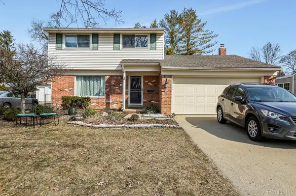 MI 48170,9224 REDBUD AVE