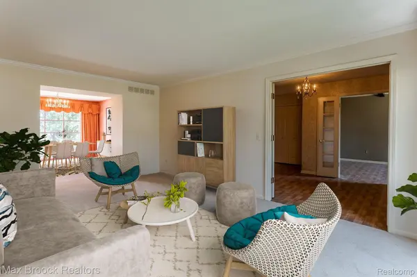 MI 48084,3616 BALFOUR DR