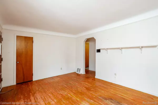 Redford, MI 48239,15461 Woodbine