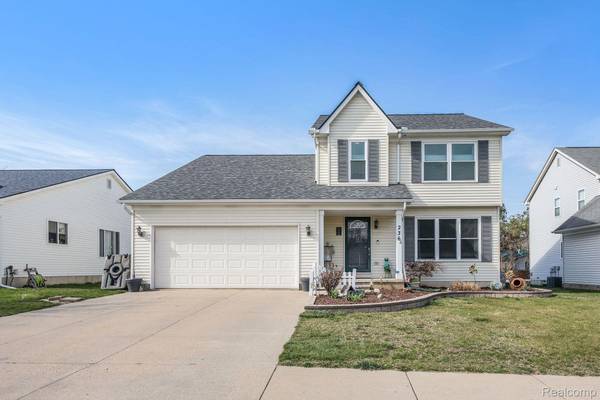 236 SCHOOL HOUSE DR,  Imlay City,  MI 48444