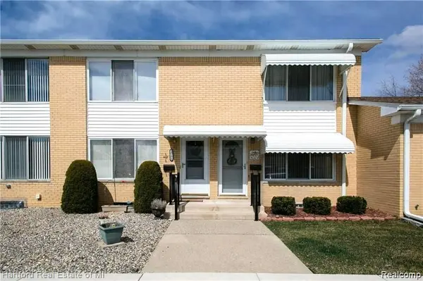 50106 Helfer BLVD, Wixom, MI 48393