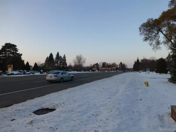 Lapeer, MI 48446,1125 S LAPEER RD