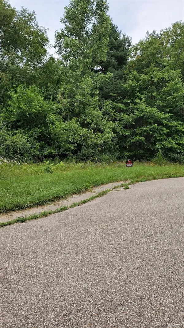 1370 ELM ST ST N, Clio, MI 48420