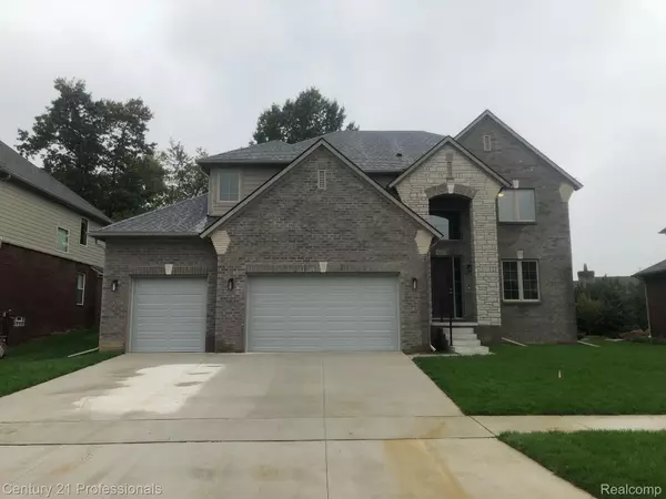 2790 E WATTLES RD, Troy, MI 48085