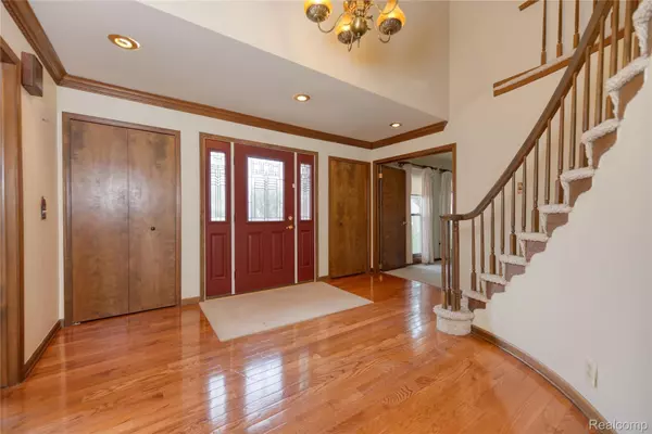 Rochester Hills, MI 48306,1732 KILBURN RD N