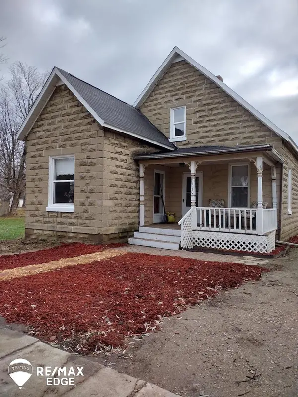 9570 Main, Clifford, MI 48727