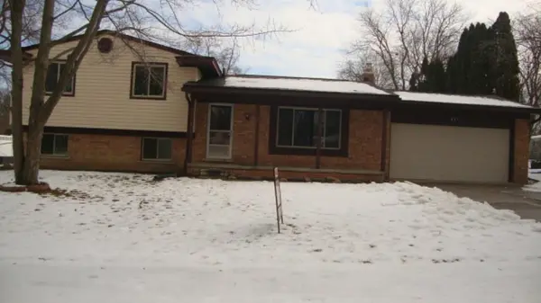 Flushing, MI 48433,421 Holland