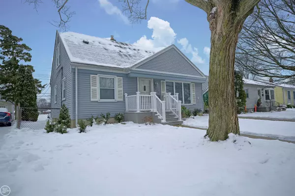 Royal Oak, MI 48073,1322 Amelia Avenue