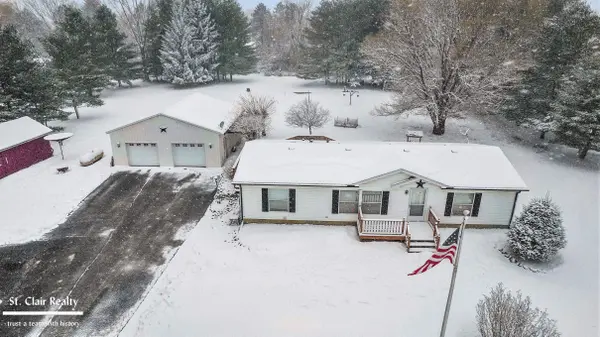 Yale, MI 48097,12844 Collins Rd