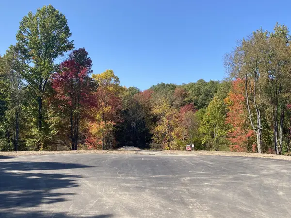 Plainwell, MI 49080,10311 N 22nd ST #4