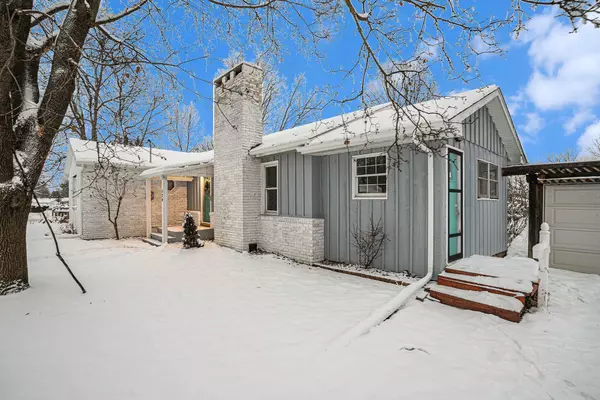 Buchanan, MI 49107,520 Michigan ST