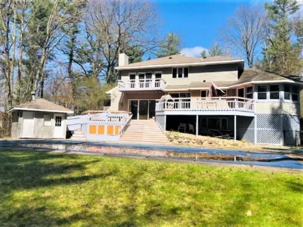 Big Rapids, MI 49307,13461 Woodland CT