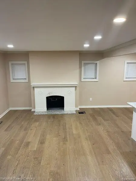 16190 NORMANDY ST, Detroit, MI 48221