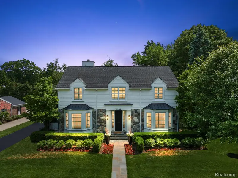 3559 BURNING BUSH RD, Bloomfield Hills, MI 48301