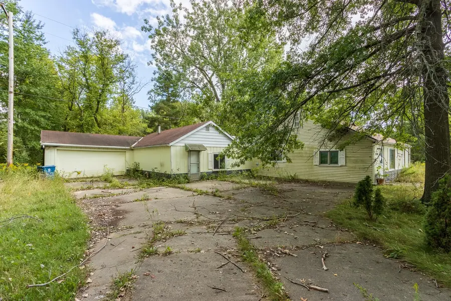 10104 Sheridan, Montrose, MI 48457