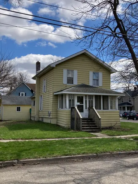 711 S Eaton ST, Albion, MI 49224