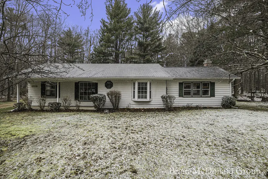 6969 121st AVE, Fennville, MI 49408