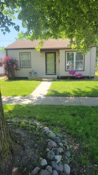 9026 Clippert ST, Taylor, MI 48180