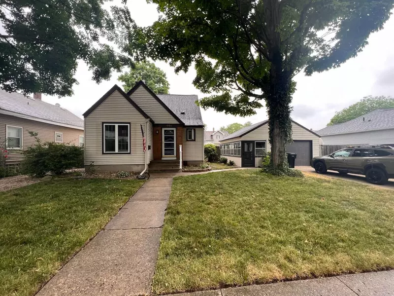 1664 Berkley AVE SW, Wyoming, MI 49509