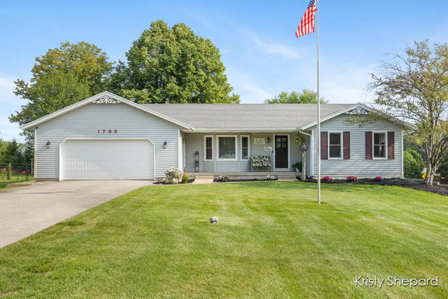 1755 Deerfield CT, Dorr, MI 49323