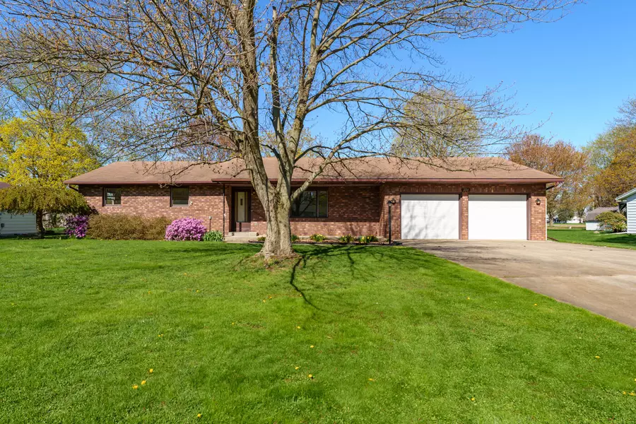 555 Bernard ST, Schoolcraft, MI 49087